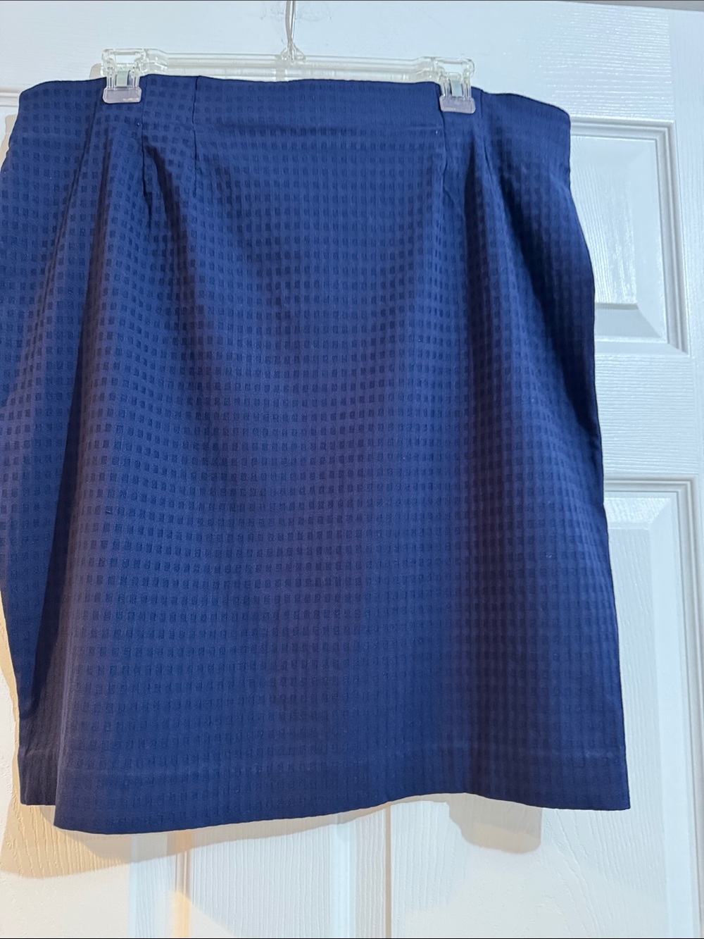 Elle Navy Textured Pencil Skirt - Picture 2 of 3